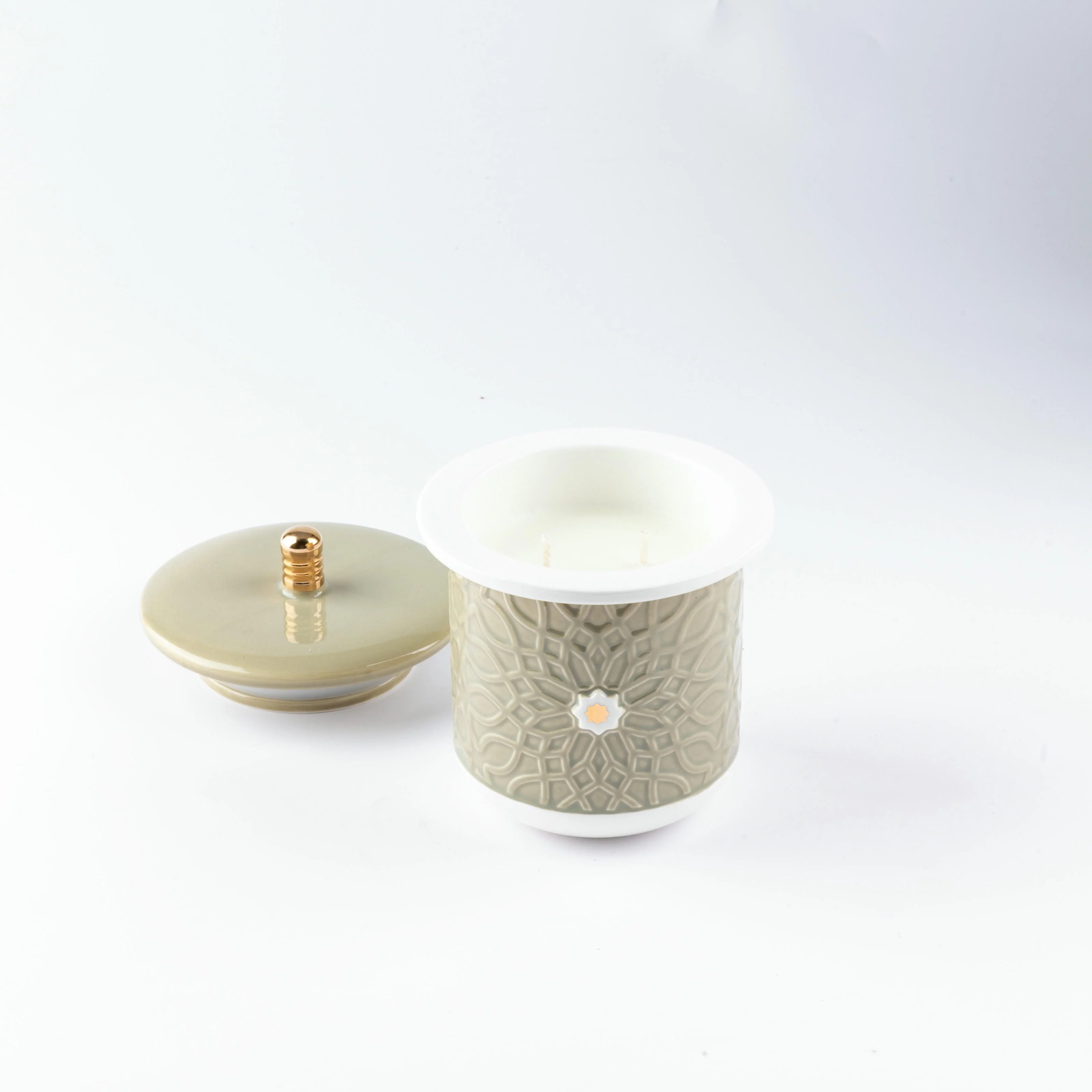 Asala - Large Candle| Mystic Woods - Olive Green & Gold - Image 4