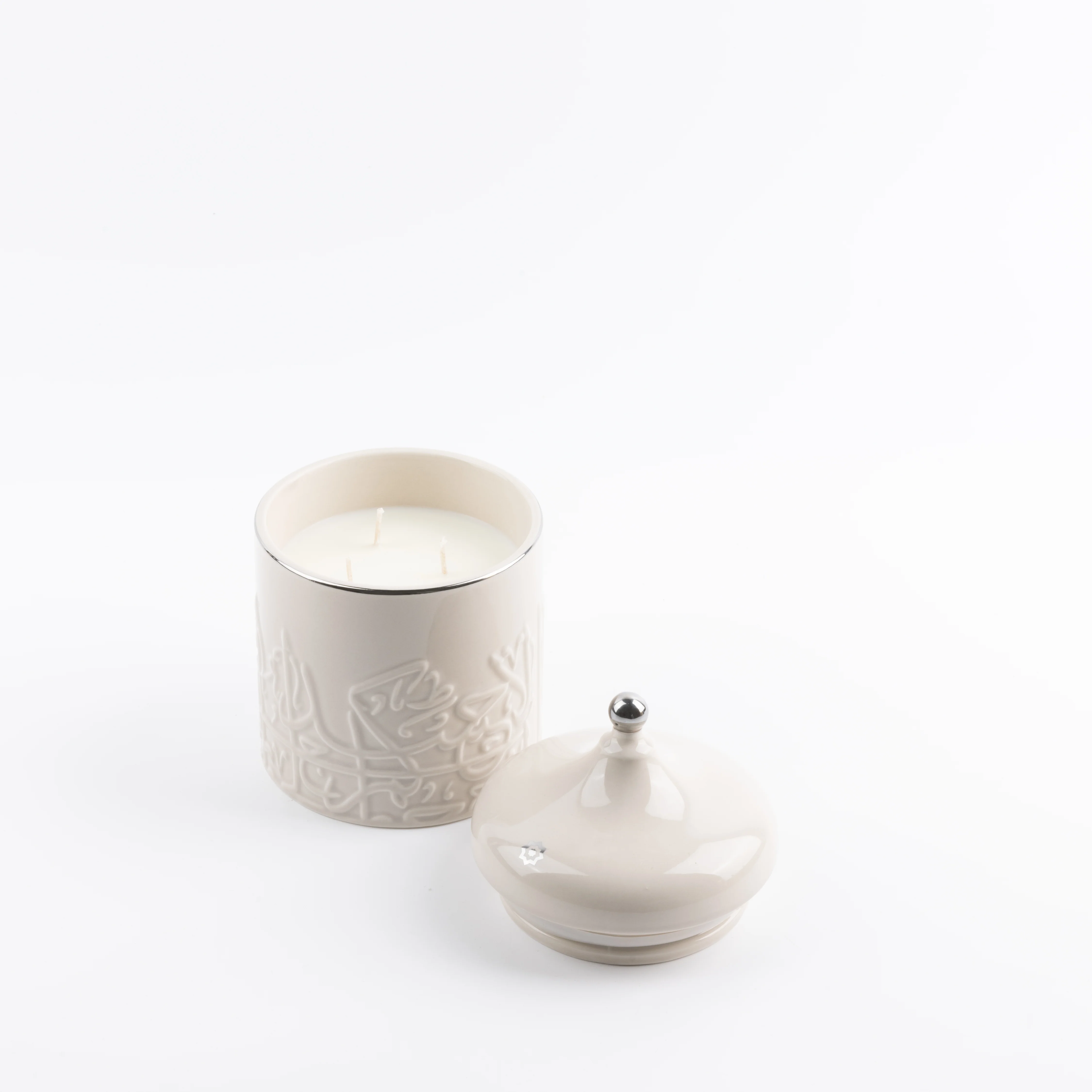 Jiwar - Large Candle| Earthy Patchouli- Beige & Silver - Image 4