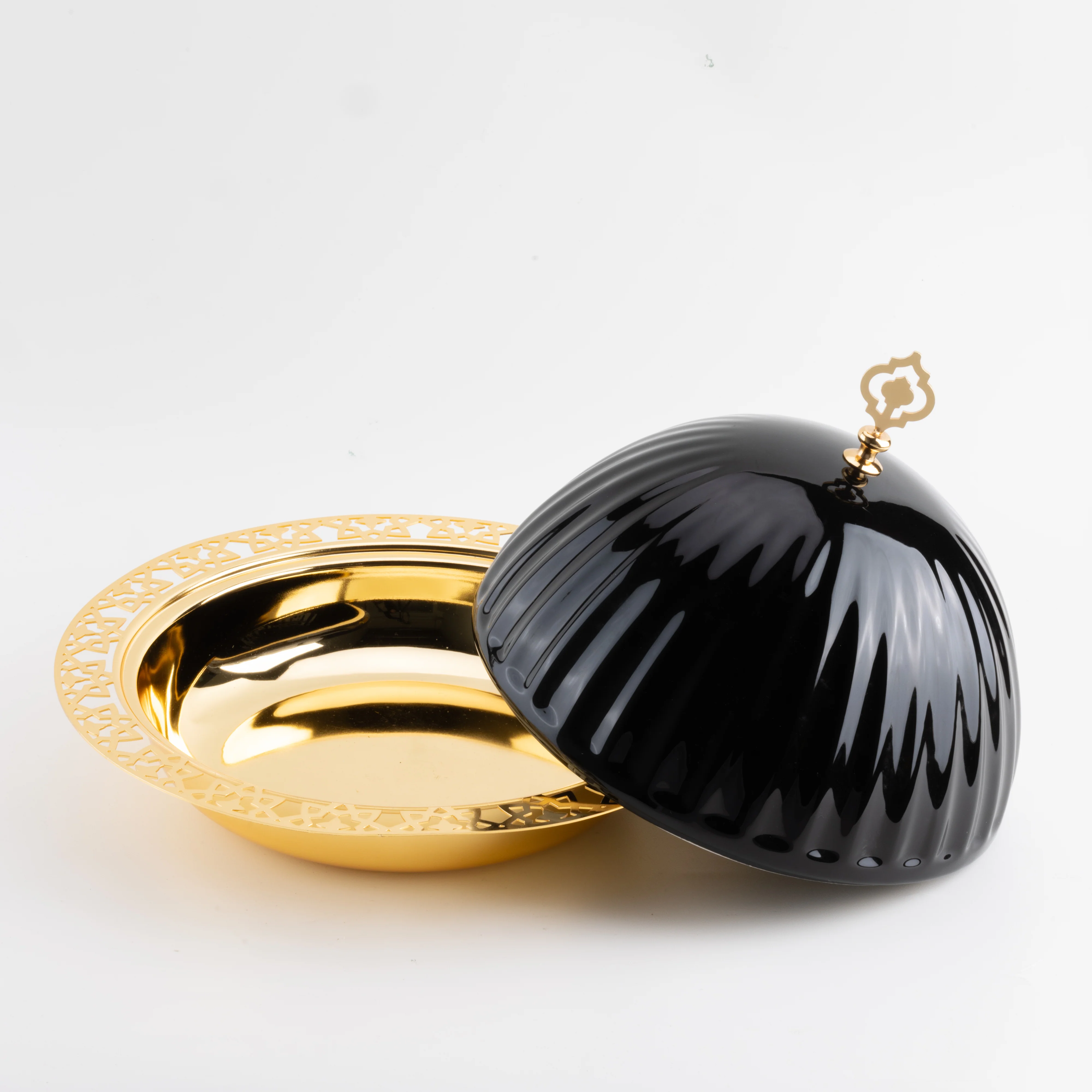 Exclusive - Large Serving Platter with Porcelain Dome- Black & Gold - Image 5