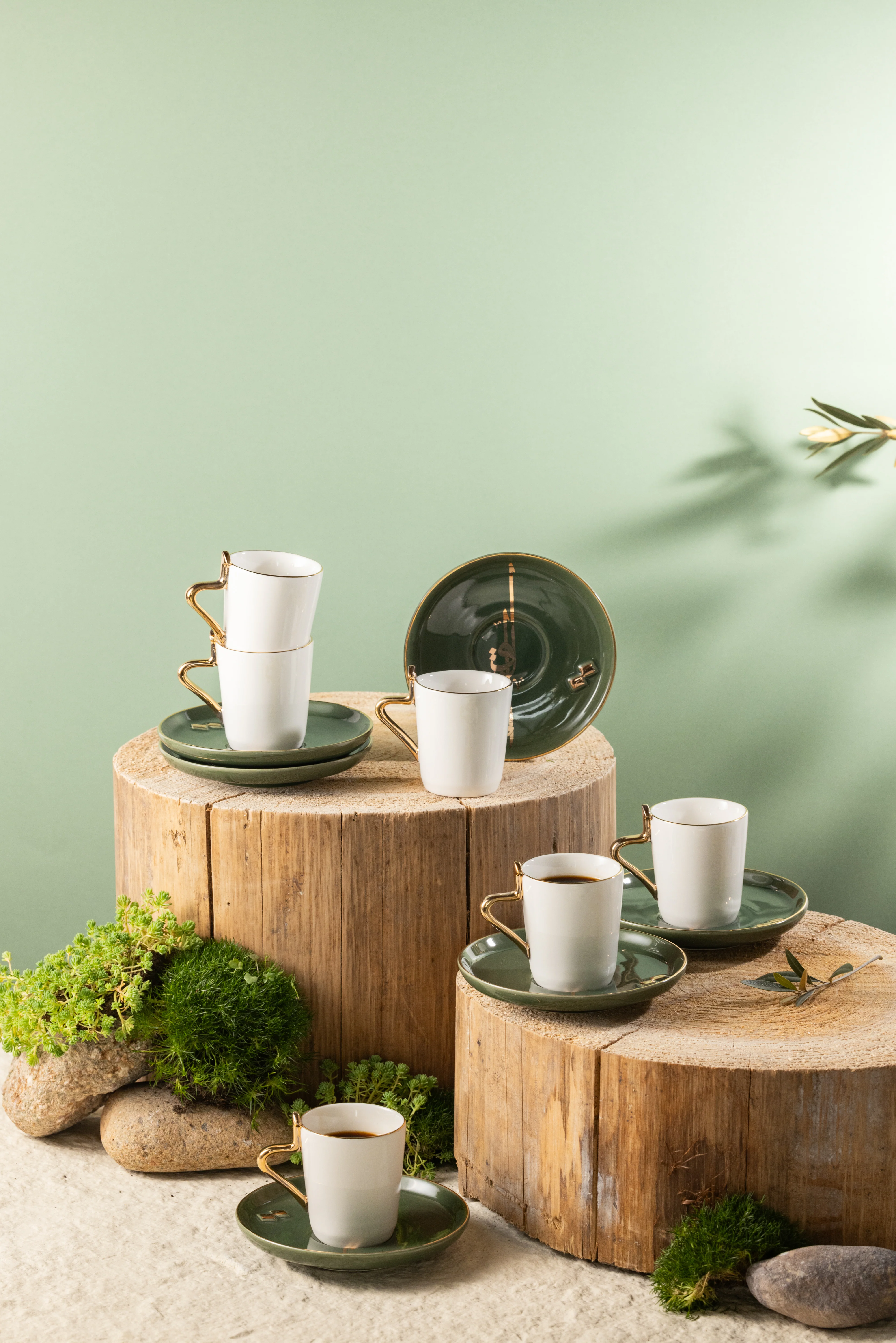 Liqa'a - Espresso/Turkish Coffee Set (12-Pc)- Olive Green & Gold