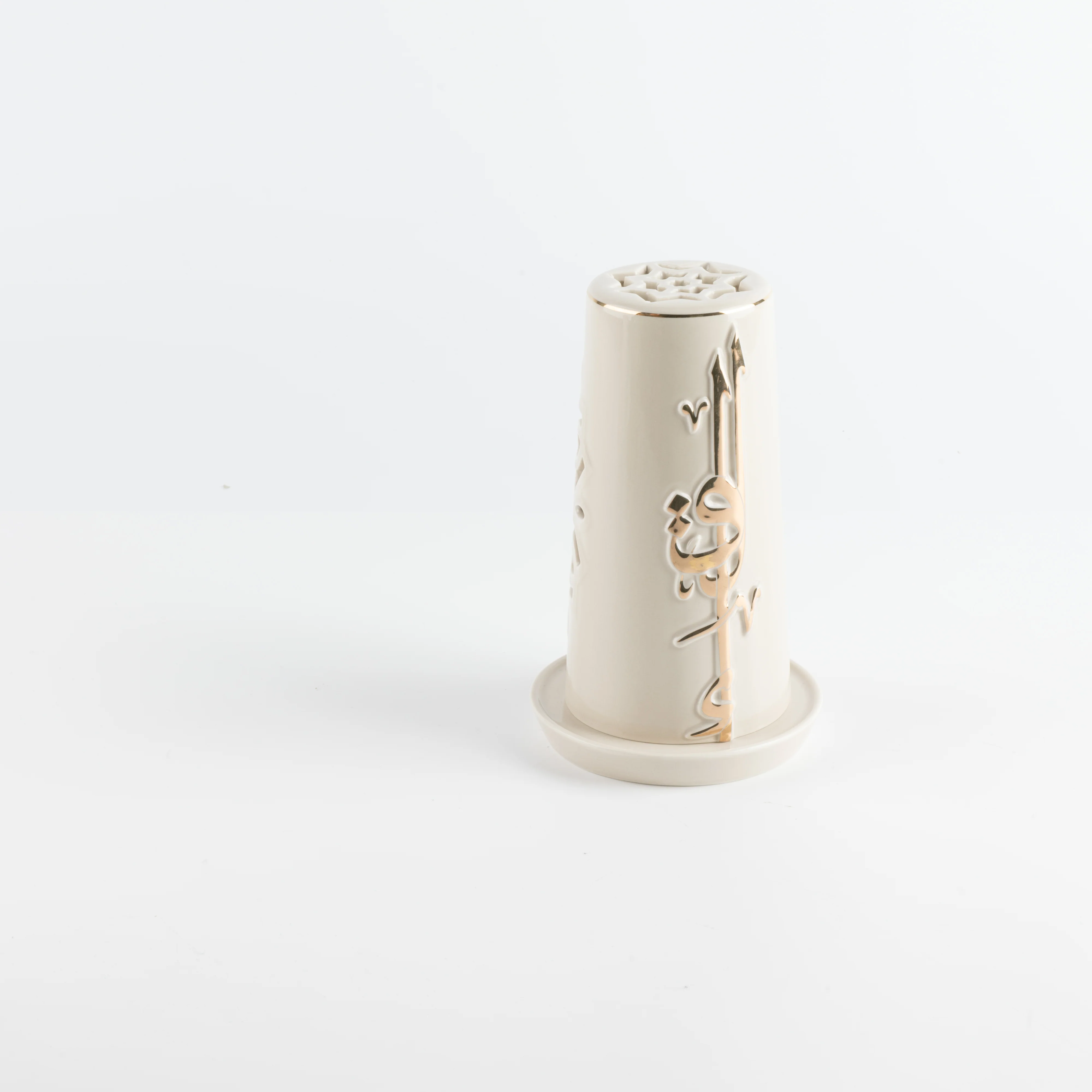 Liqa'a - Small Lantern Candle Holder - Beige & Gold - Image 4